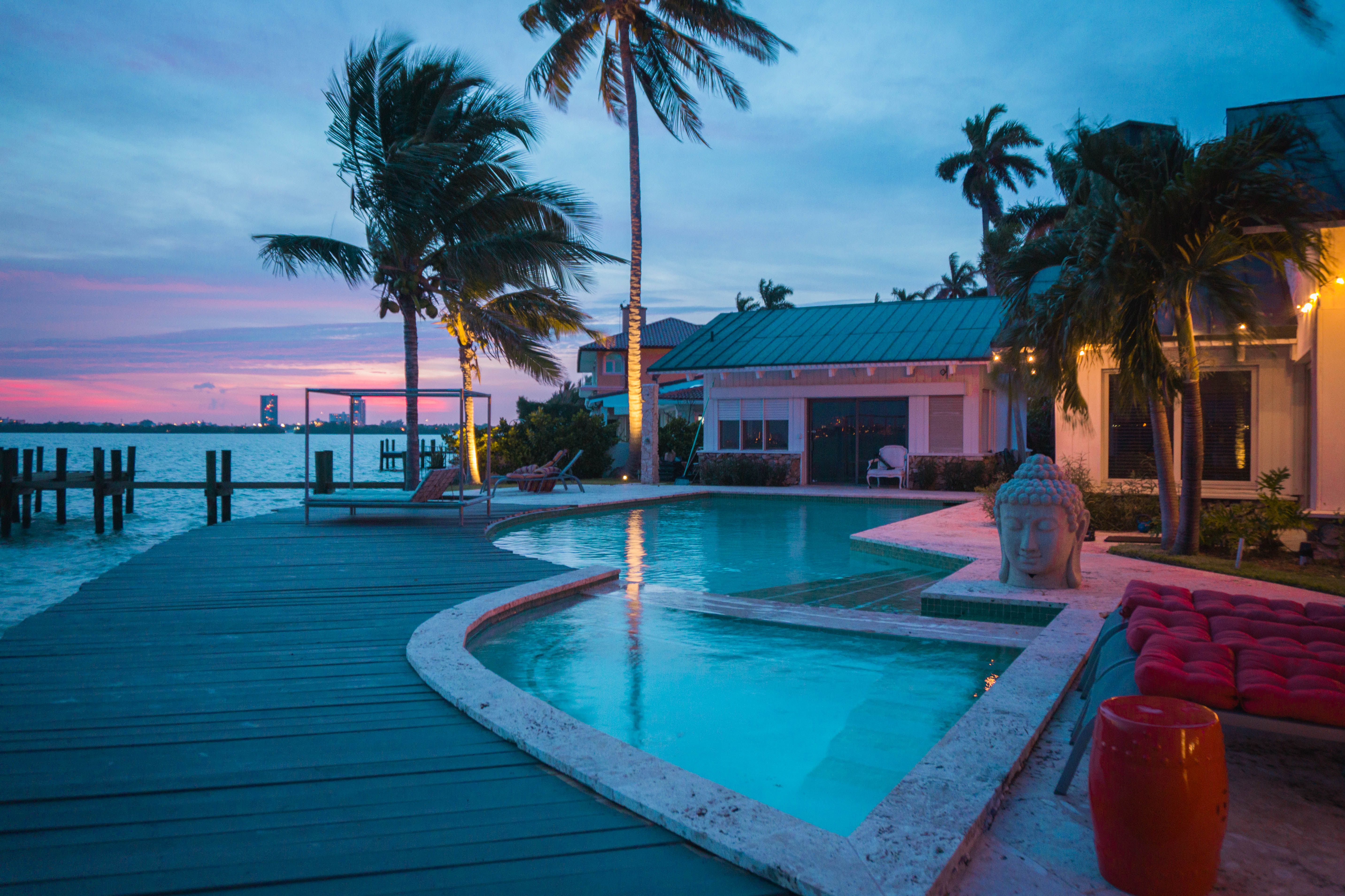 Selling a Home in Miami, Florida: Pricing, Timeline and What to Expect