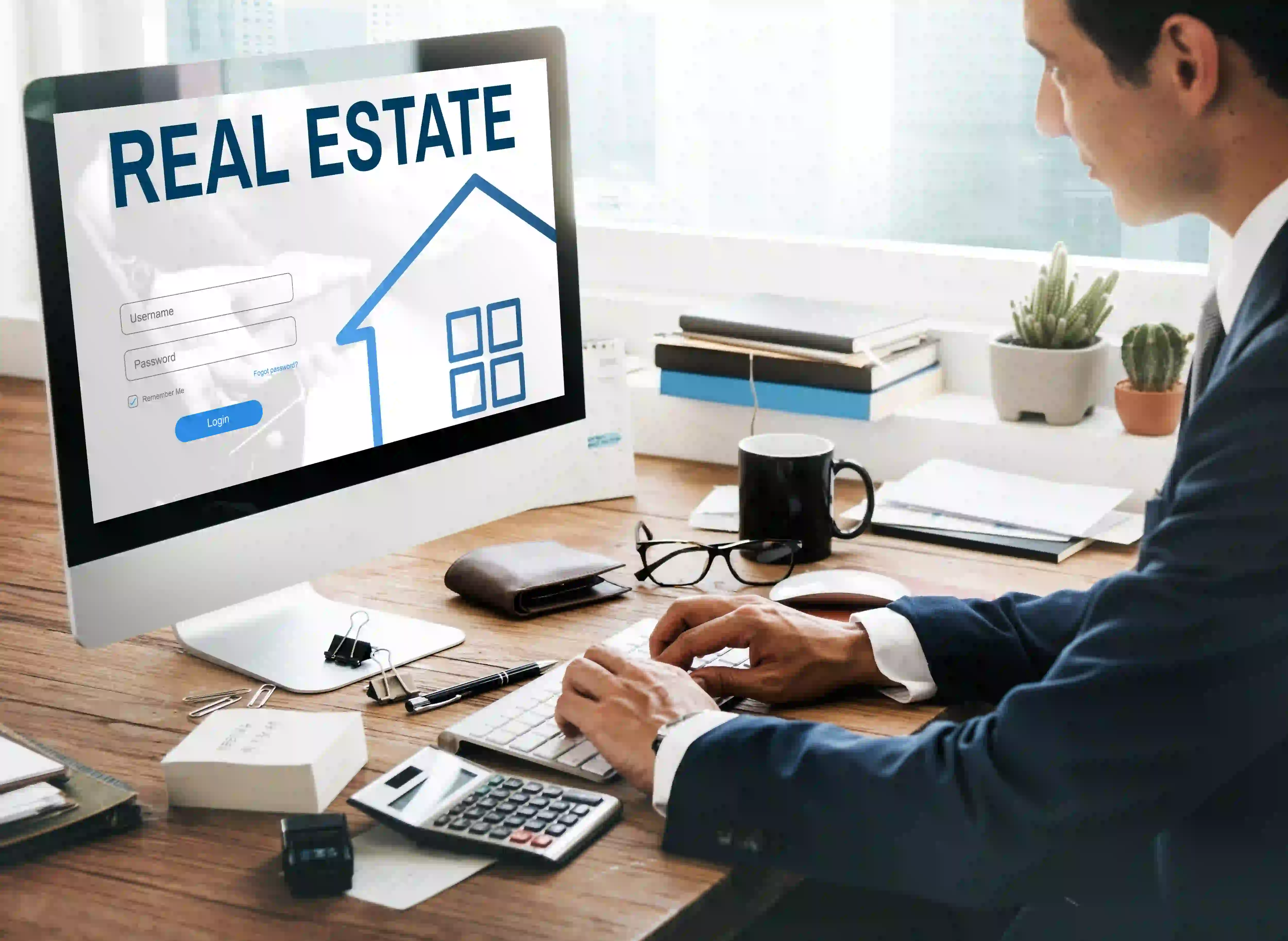 Real estate professional learning how to use Zillow profile to get more leads
