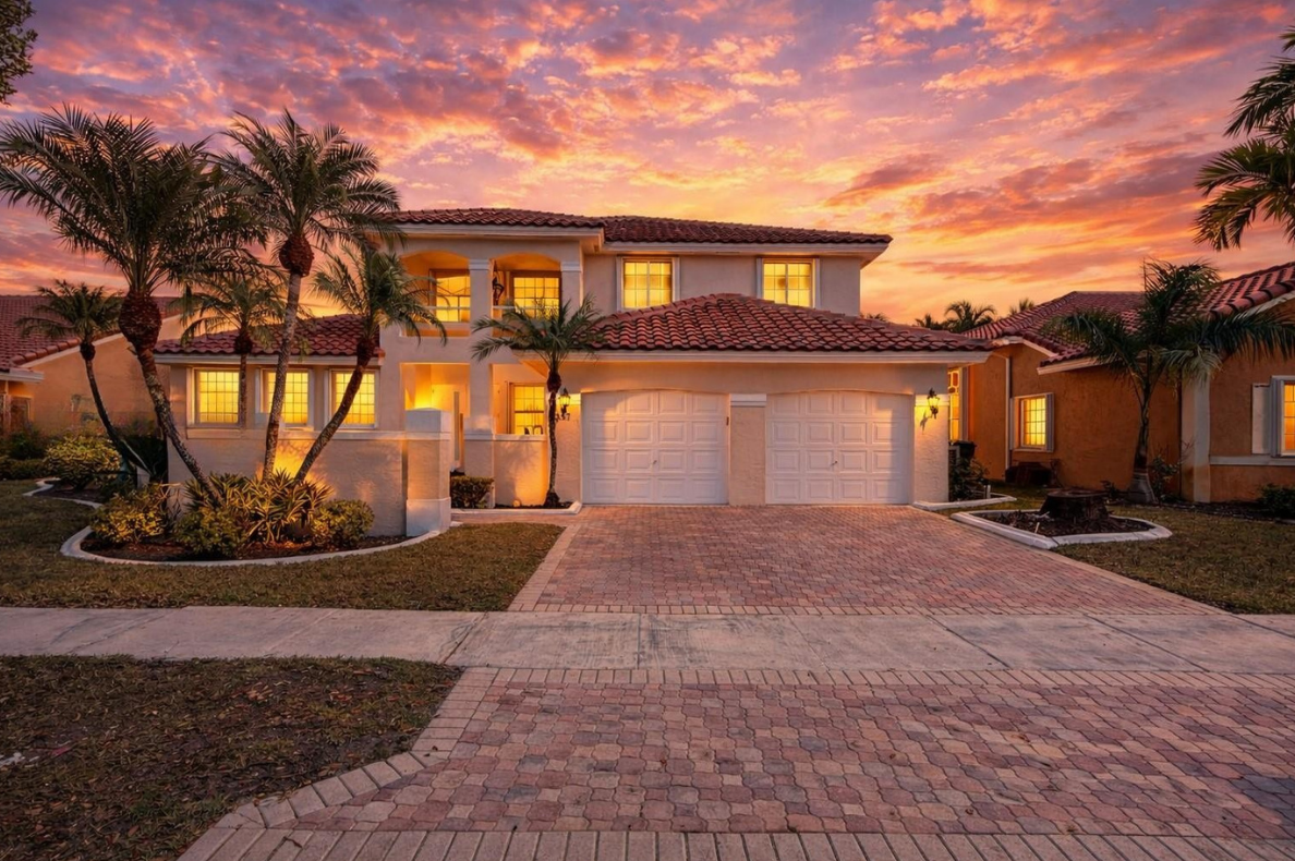 357 SW 188th Ter