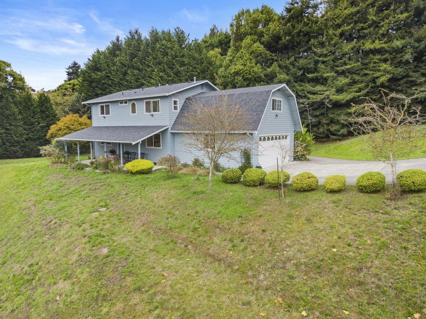 2301 Drake Hill Rd.