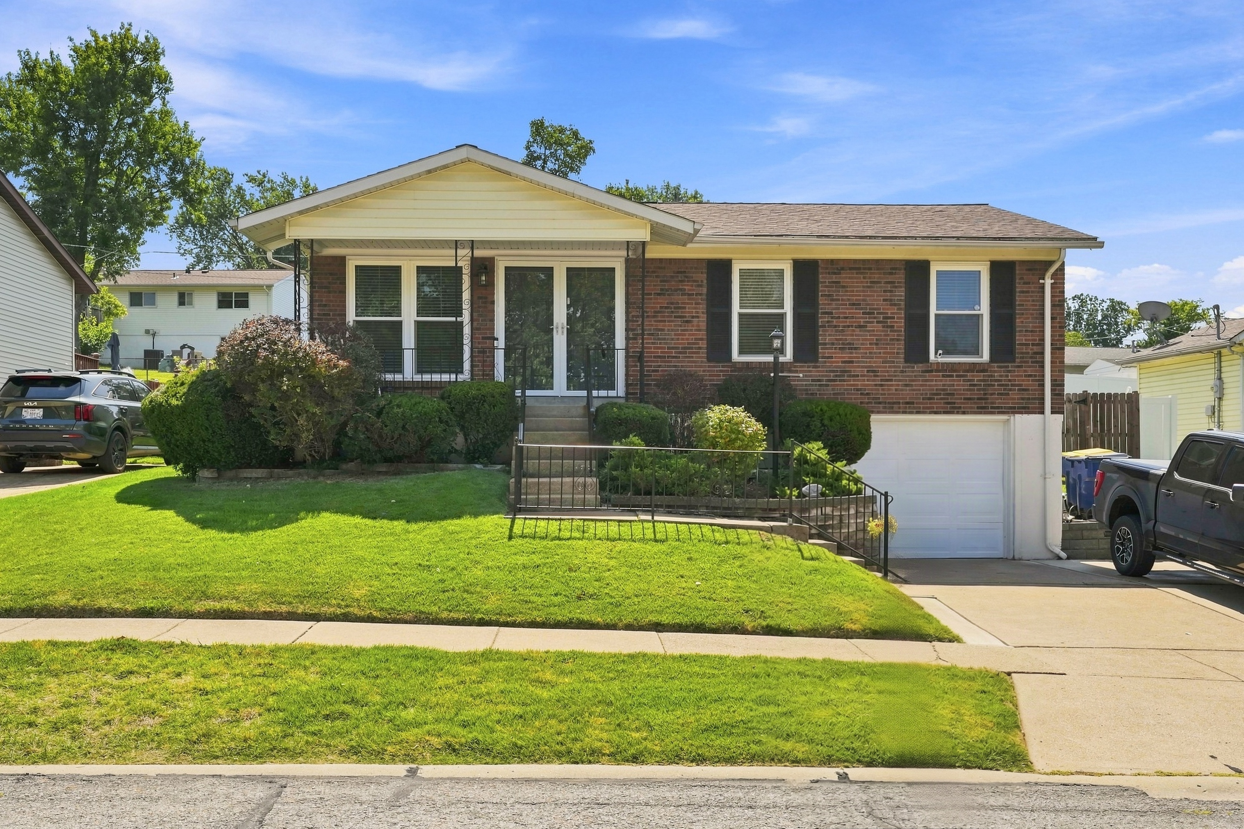 4260 Martyridge Drive, Saint Louis, MO 63129