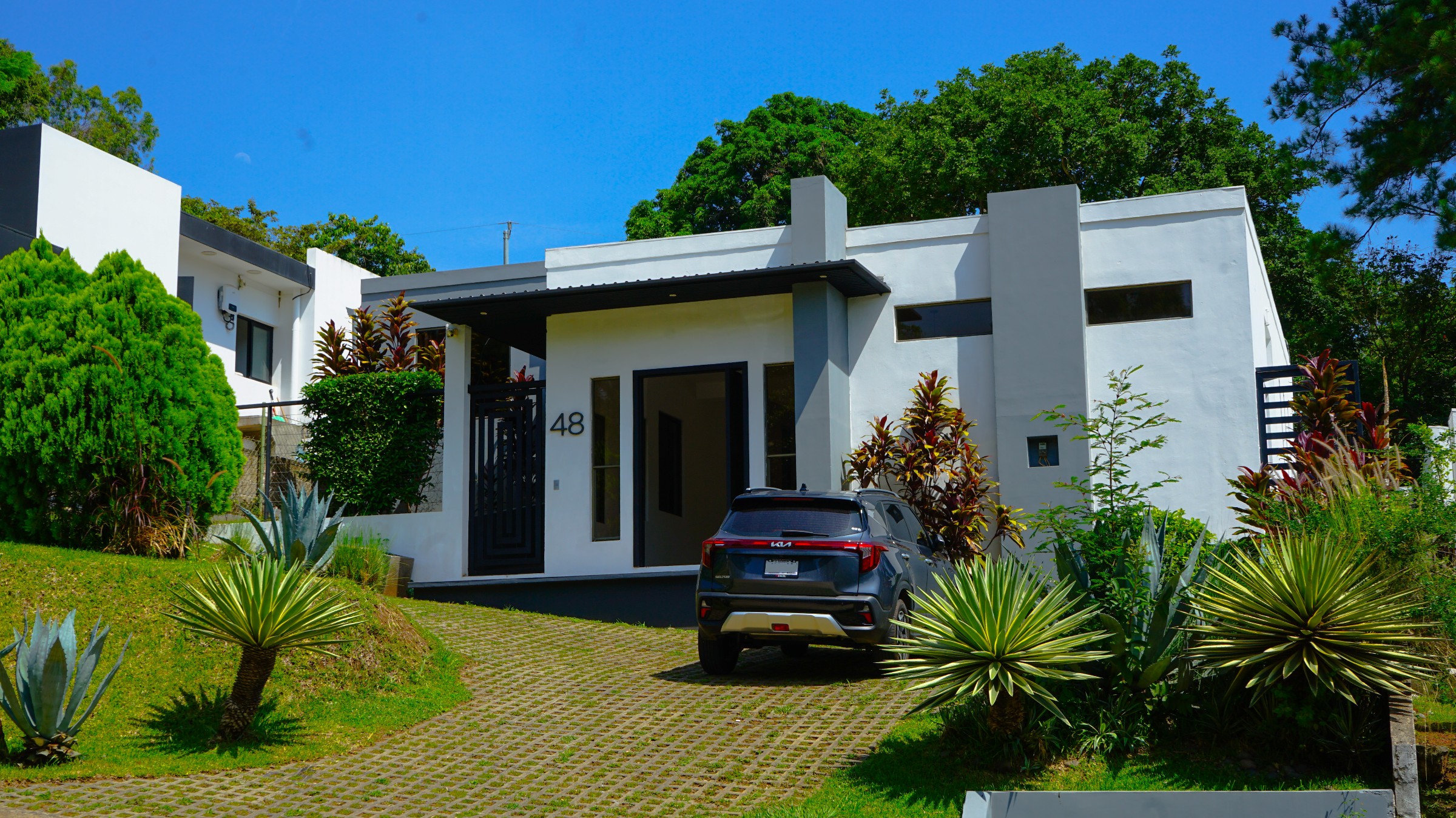 Casa Moderna Residencial Las Luces